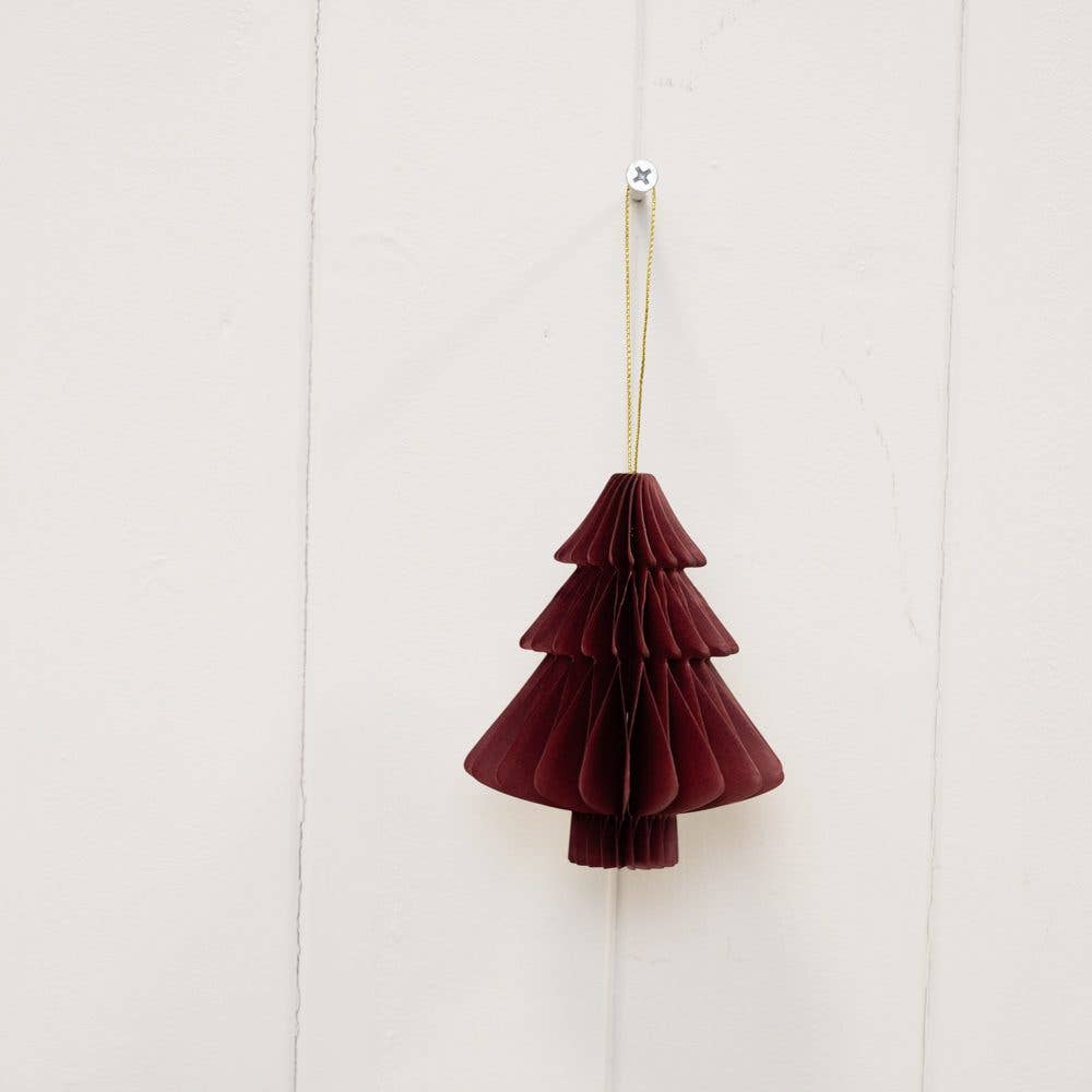 Red Christmas tree paper decoration