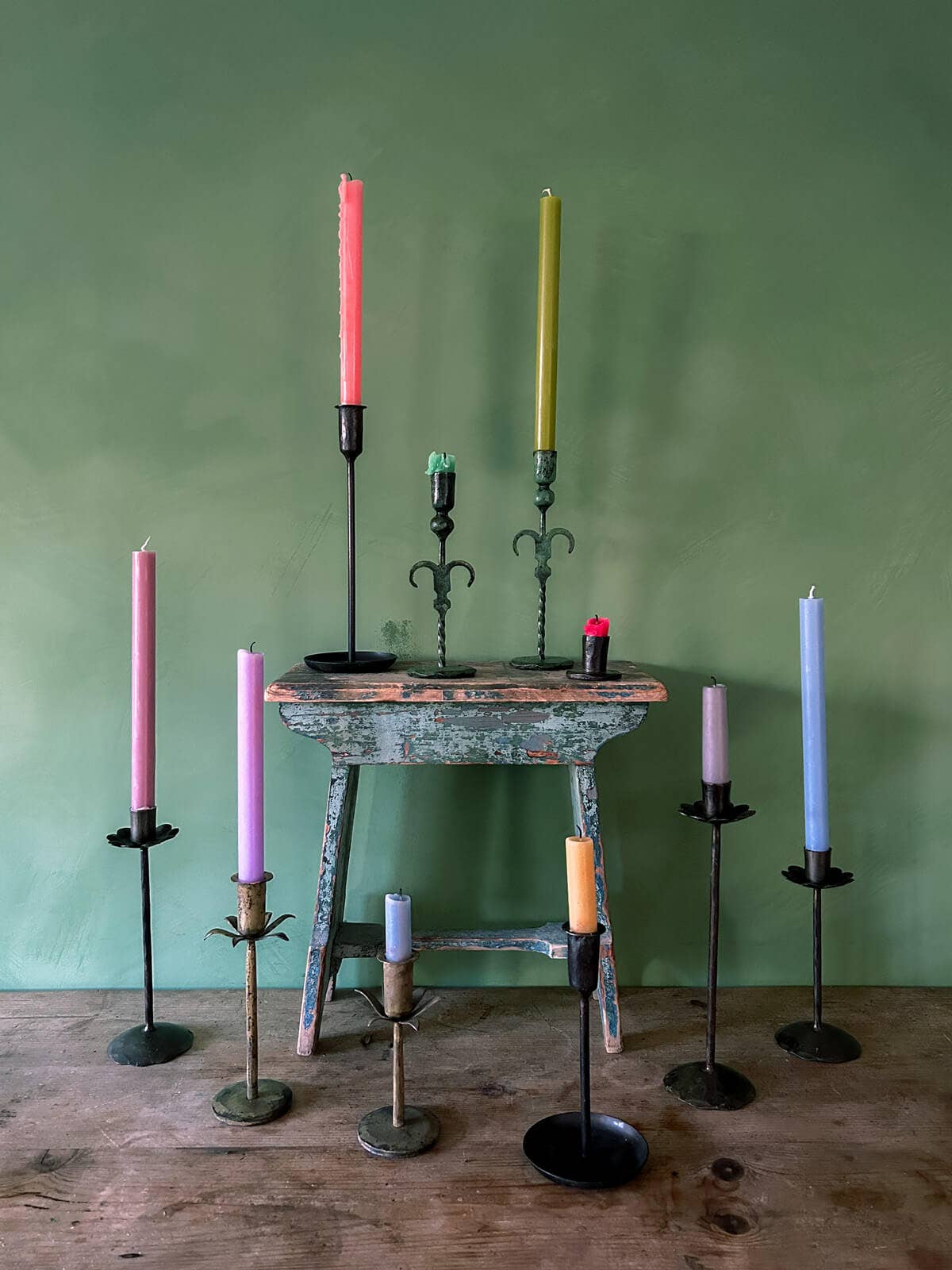 Iron Candle Holder Daisy