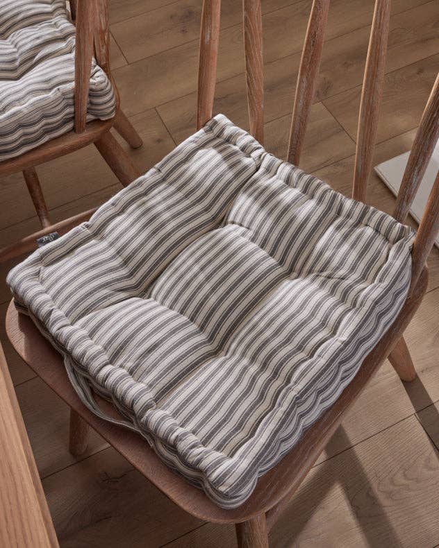 Blue and White Patterned Ruffle Cushion
