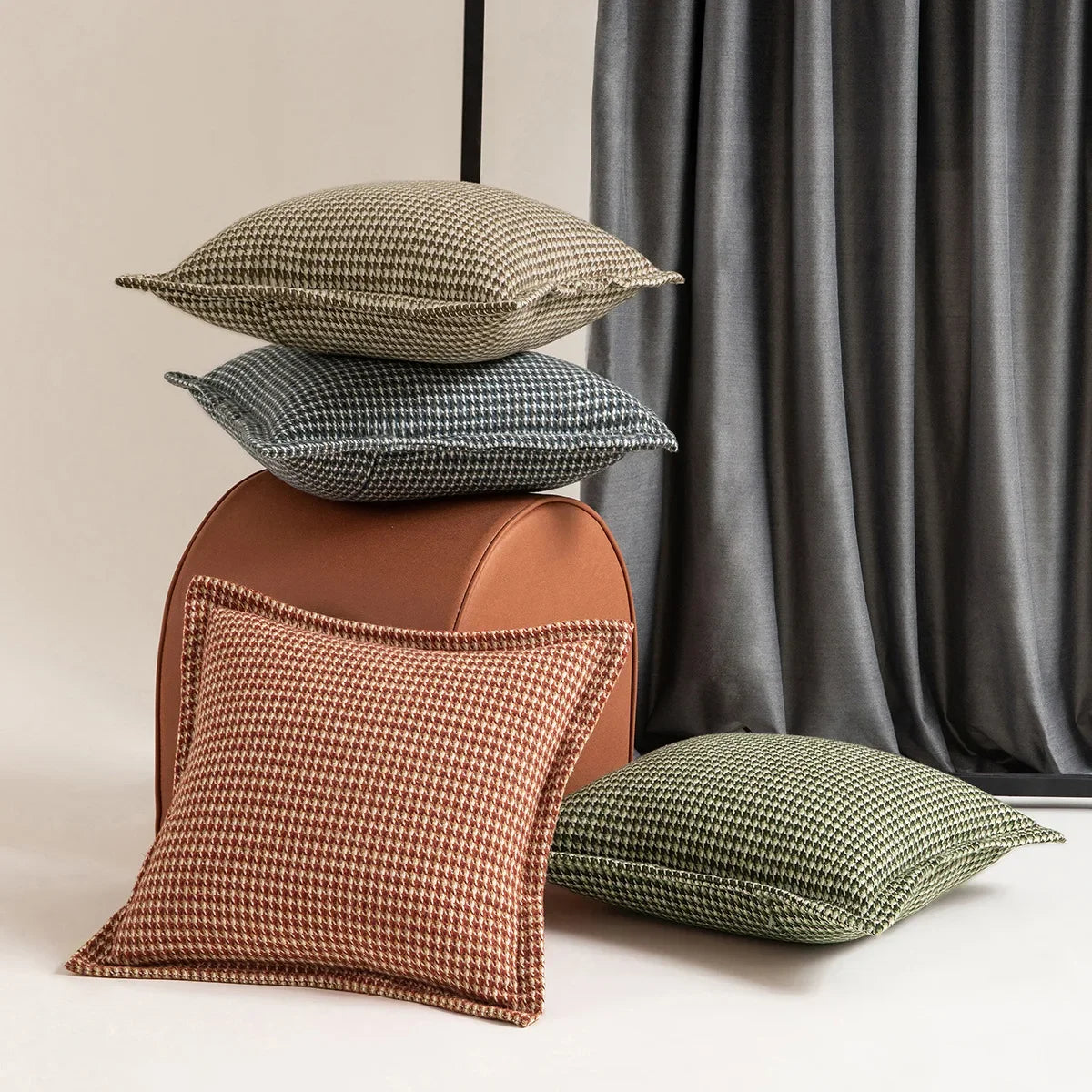 Houndstooth Cushion Cover