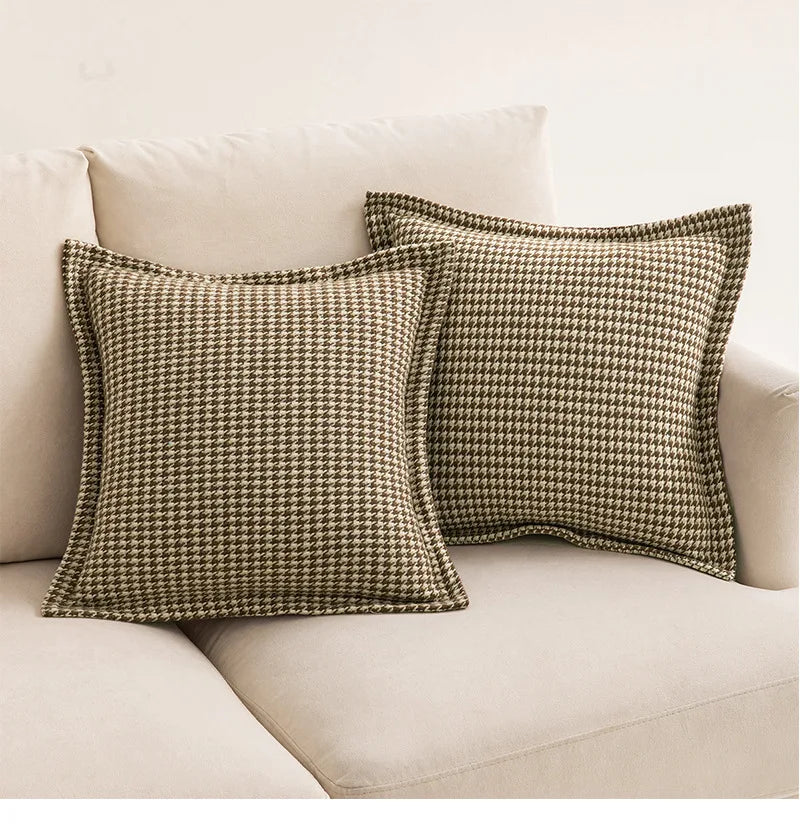 Houndstooth Cushion Cover