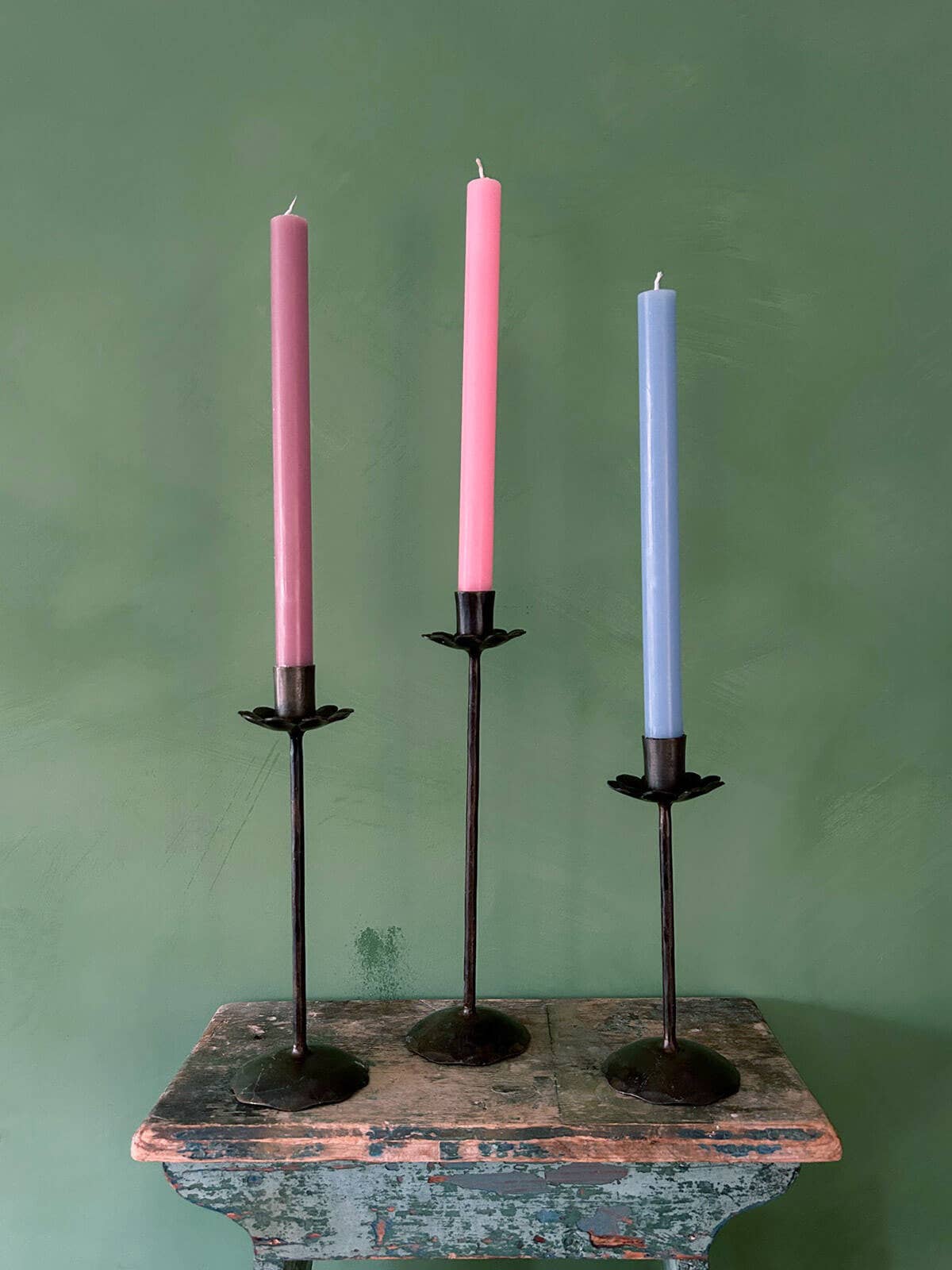 Iron Candle Holder Daisy