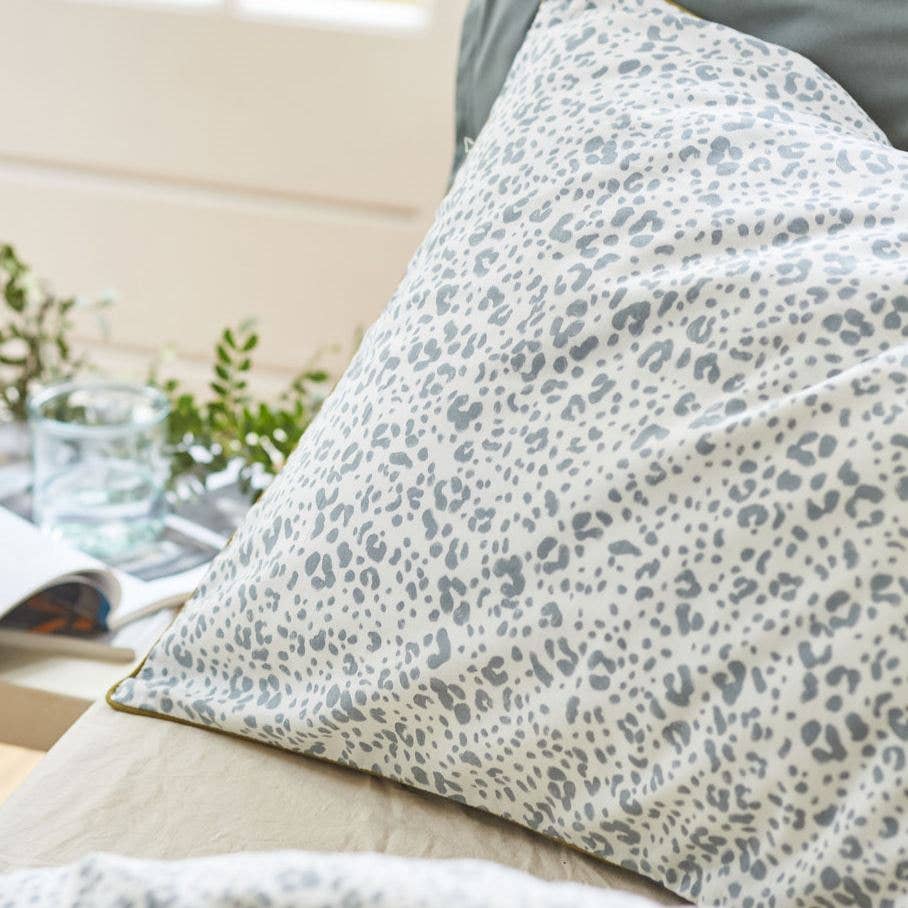 Grey white and blue Animal Print Duvet Bedding