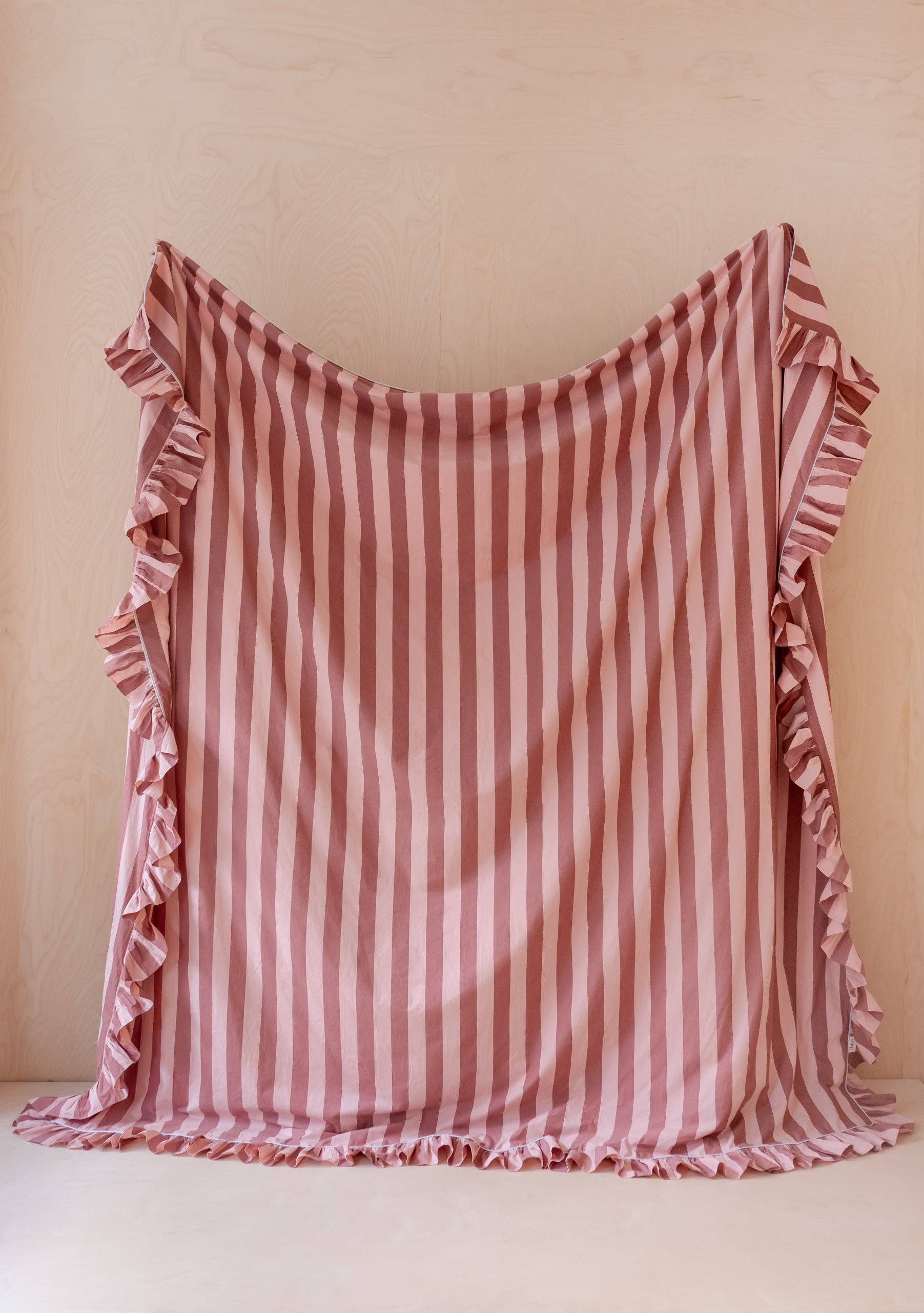 Red and Pink Ruffle Duvet Cover